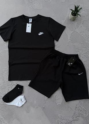 Nike футболка шорти