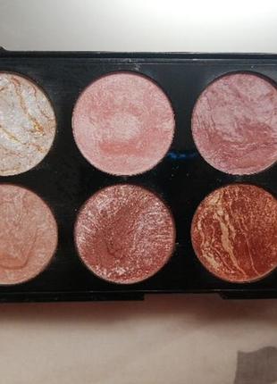 Палетка теней revolution ultra nludh palette