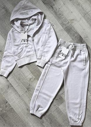 Спортивний костюм zara для дівчинки