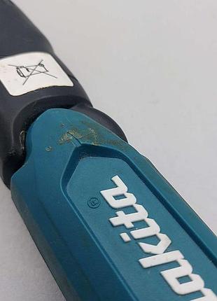 Б/у makita df001d 9