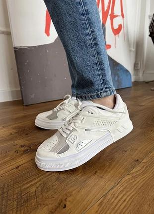 Dg white 39