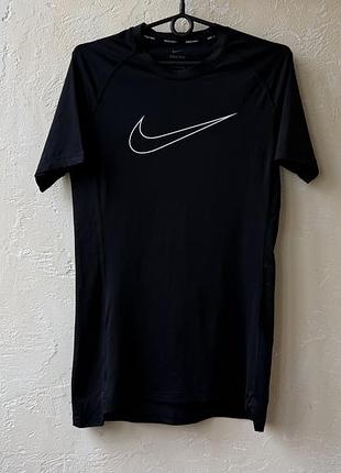 Мужская компрессионная футболка nike pro, размер м