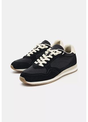 Кросівки zara