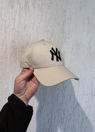 Кепка бейсболка new era new york