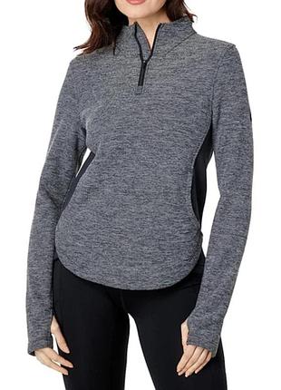 Лонгслив от бренда new balance