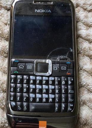 Nokia  e71