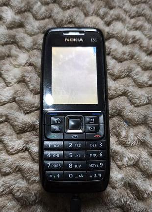 Nokia  e51 2