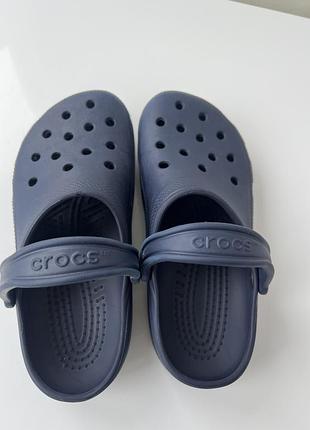 Crocs m5 w7 2
