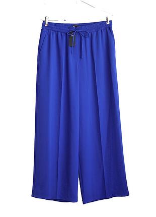 Эффектные широкие брюки брюки брюки со стрелками цвета electric blue р.16