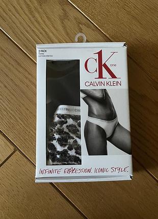 Стрінги calvin klein