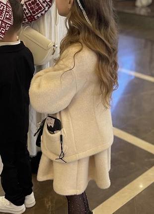 Святкова сукня та піджак для дівчинки