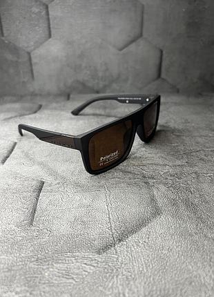 Солнцезащитные очки в коричневой линзе. очки porsche design.