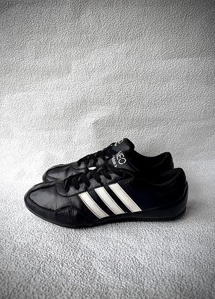 Кроссовки adidas neo