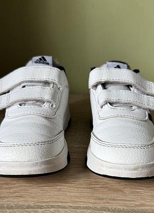 Детские кроссовки adidas tensaur hook and loop gw1981