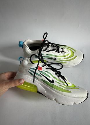 Жіночі кросівки від nike