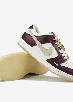 Nike sb dunk low lx white maroon