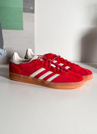 Кроссовки adidas gazelle indoor pro team victory red white