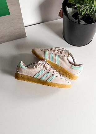 Кроссовки adidas bermuda putty mauve semi flash aqua