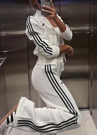 Спортивні штани adidas