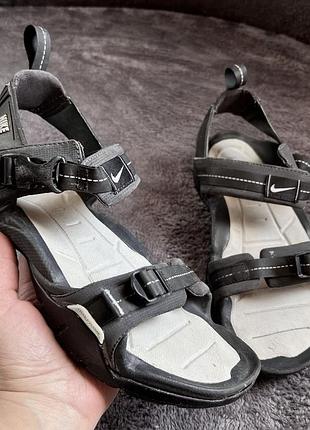 Чоловічі сандалі nike acg. p. 37. хороший стан!!!