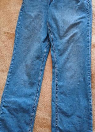 Джинсы мужские. размер l.