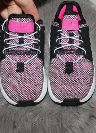 Adidas кросівки для дівчинки 23 розмір