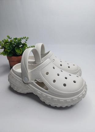 Кроксы женские