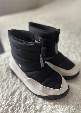 Ботінки зимові zara 38,в ідеальному стані.