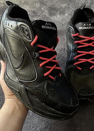 Чоловічі кросівки nike air monarch. p. 44,5.
