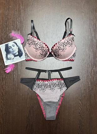 Комплект білизни victoria’s secret