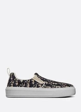 Slip-on beige/black 36