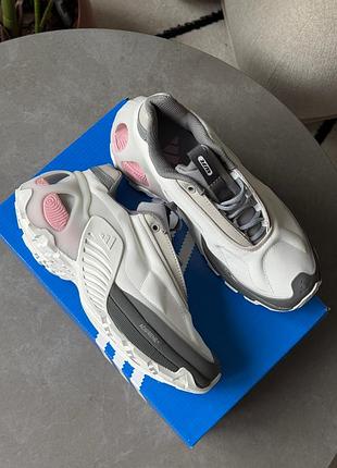 Кроссовки adidas edge runner grey pink