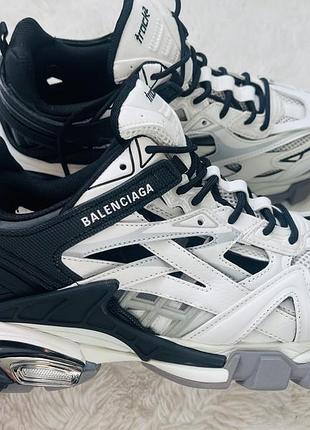 Кросівки balenciaga track 2.0 black/white в наявності 43 — цена