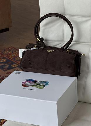 Сумка prada bonnie medium suede shoulder bag шоколад есть