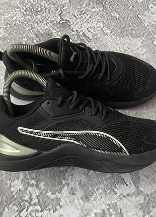 Жіночі спортивні кросівки puma 37,5 р оригінал кросівки для тренувань