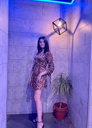 Шовкова сукня