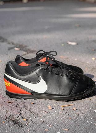 Подростковые футбольные сороконожки nike timempox rio iii tf