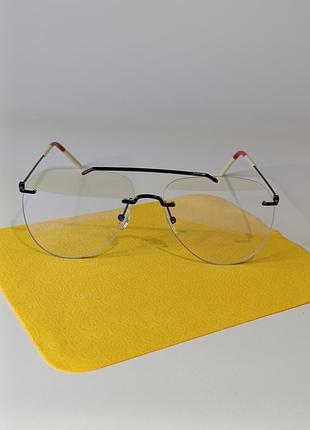 Fashion glasses