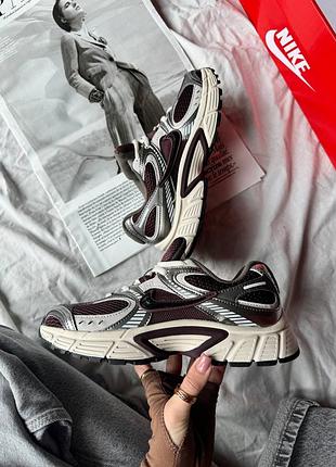 Nike v5 rnr burgundy grey