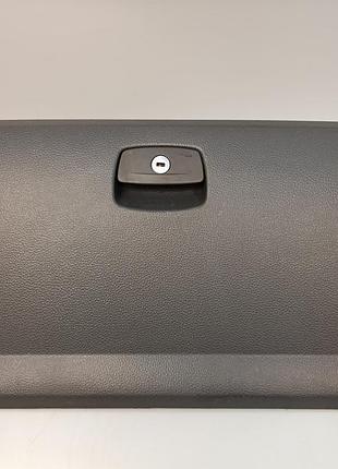 Volkswagen amarok бардачок 2h0857095c