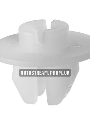 Вставка під саморіз, фіксатор фари, бампера, підкрилок toyota camry, corolla, land cruiser prado 9018909002