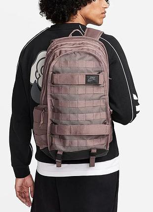 Рюкзак найк мужской и женский nike sportswear rpm современный рюкзак для путешествий, прогулок, работы, спорта