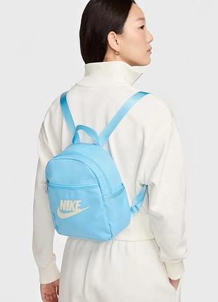 Рюкзак женский мини nike sportswear futura 365. голубой мини рюкзак женский маленький. маленький рюкзак найк