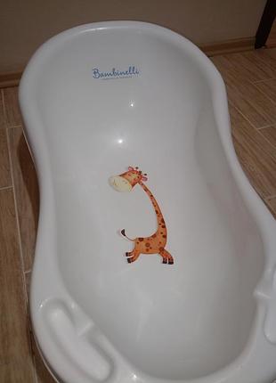 Детская ванночка bambinelli с рисунком жирафика.