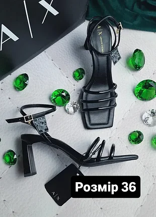 A｜x armani exchange оригінал чорні брсоніжки еа підборах