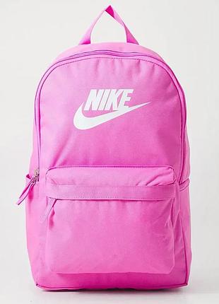 Женский рюкзак для тренировок и фитнеса в спортивном стиле найк nike heritage 20 л розовый dc4244-675