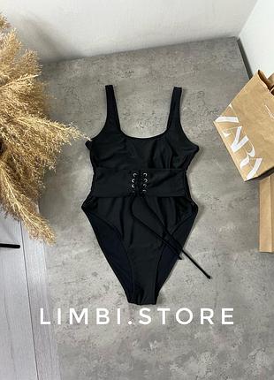 🌷гладкий суцільний купальник з відкритою спинкою з шнурівкою missguided цільний злитий цельный слитый