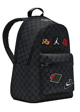 Рюкзак с нашивками jordan monogram backpack. черный рюкзак с патчами. молодежный рюкзак тканевый