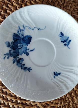 Блюдце royal copenhagen "blíd blomst" (голубой цветок), данные, 1955 г.