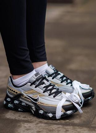 Женские кроссовки nike initiator custom light grey